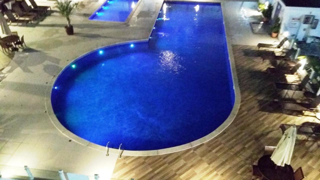 Apartamento Frente Para A Piscina A Uma Quadra Da Praia Florianópolis Eksteriør billede