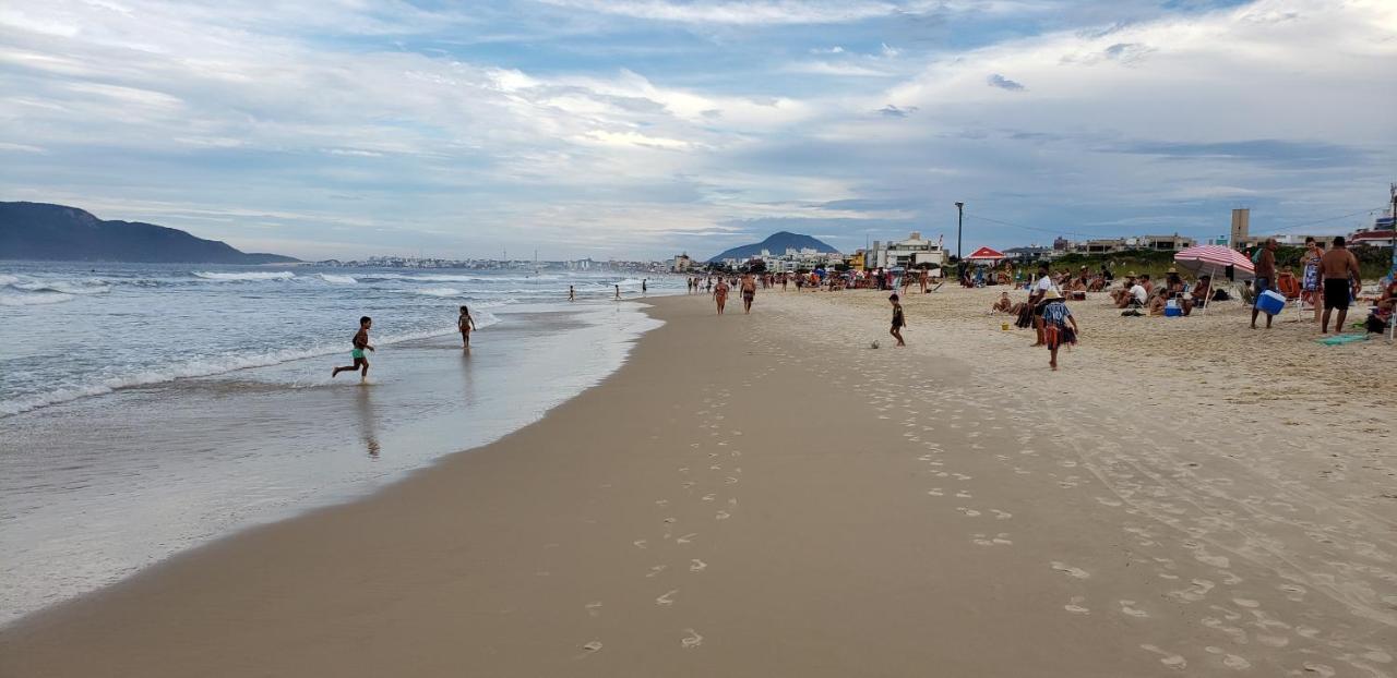 Apartamento Frente Para A Piscina A Uma Quadra Da Praia Florianópolis Eksteriør billede
