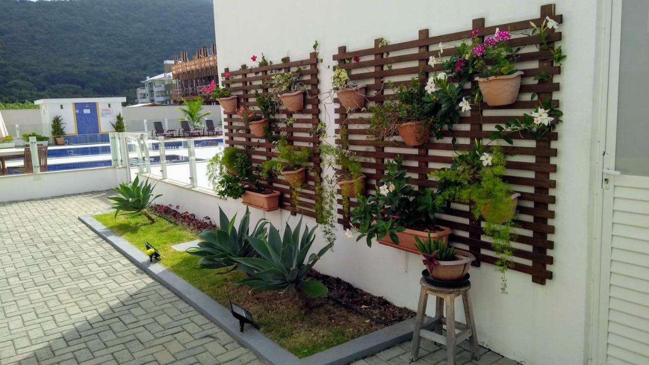 Apartamento Frente Para A Piscina A Uma Quadra Da Praia Florianópolis Eksteriør billede
