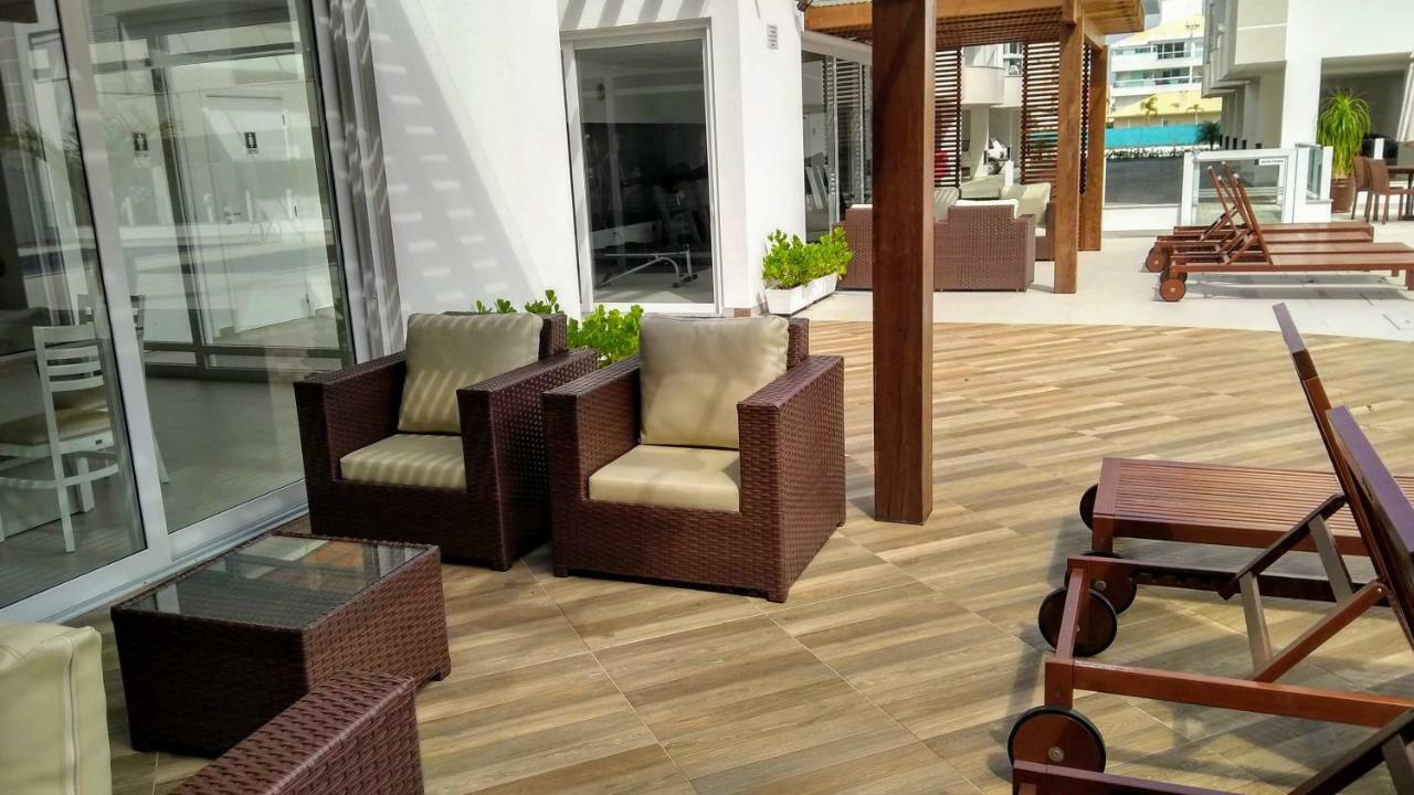 Apartamento Frente Para A Piscina A Uma Quadra Da Praia Florianópolis Eksteriør billede